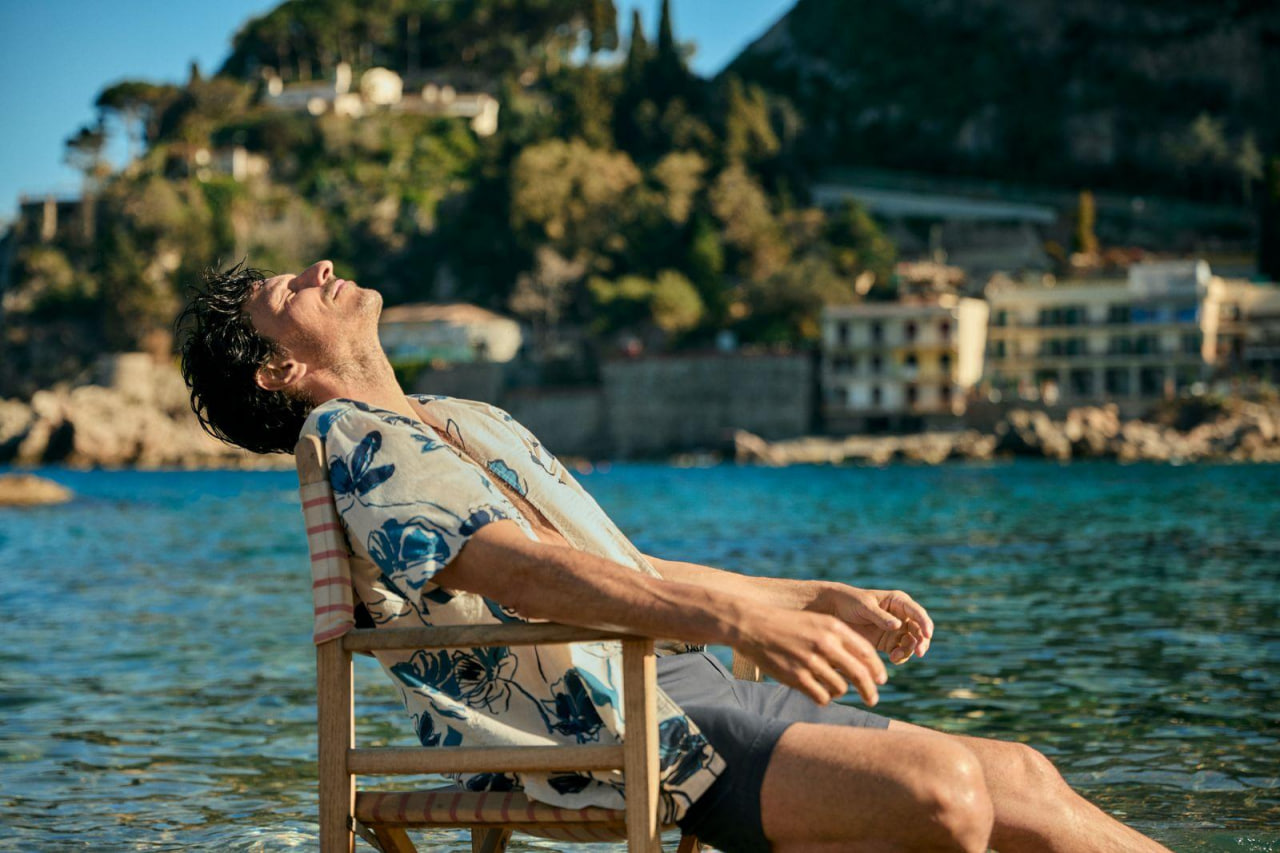 Composizione astratta che richiama equilibrio e calma